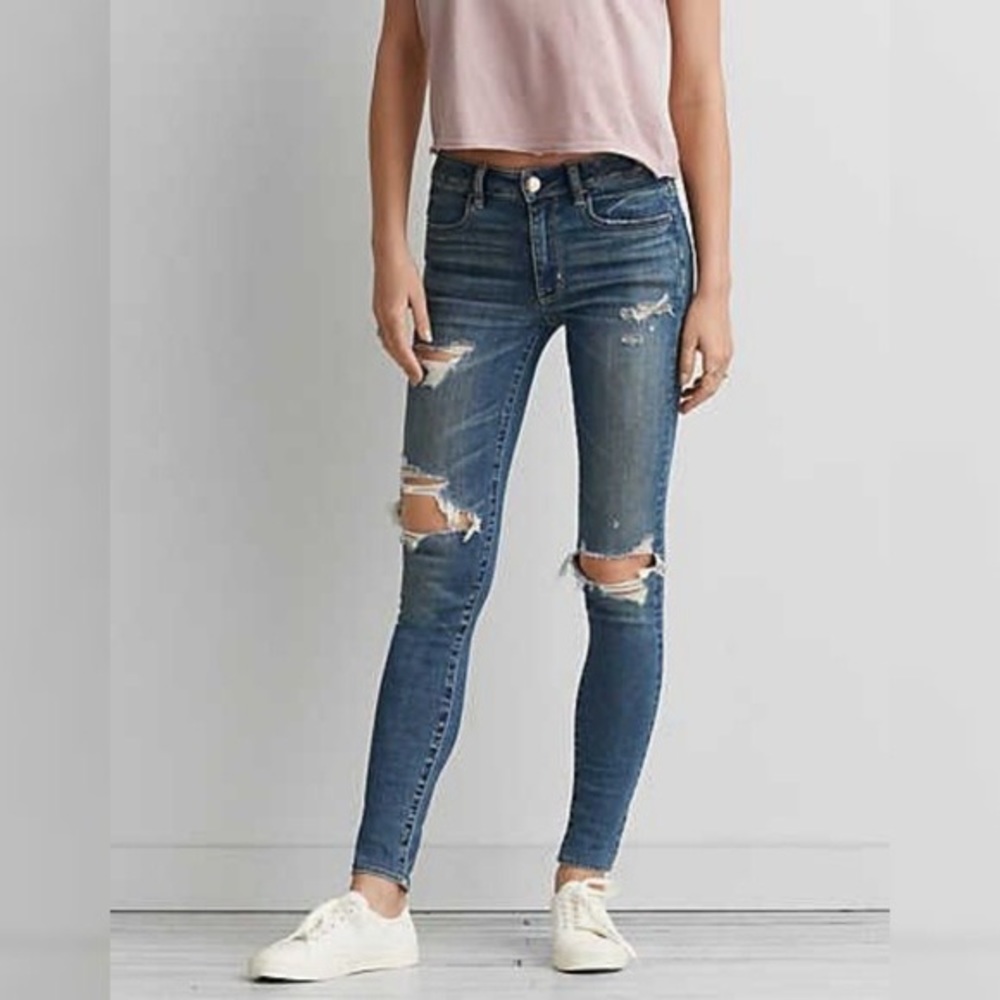 Women’s SZ 6 Long American Eagle Super Stretch Distressed Hi-Rise Jeggings